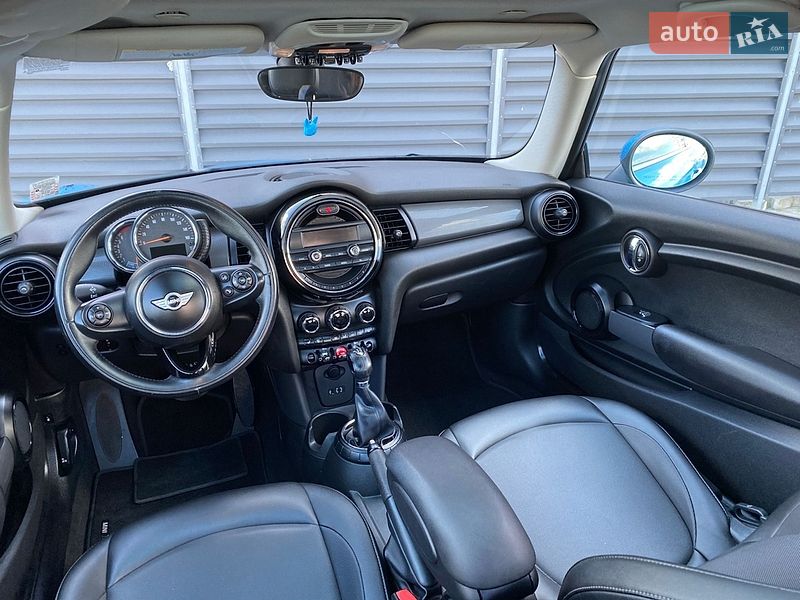 Хэтчбек MINI Cooper 2015 в Киеве фото 23 Хэтчбек MINI Cooper 2015 в Киеве