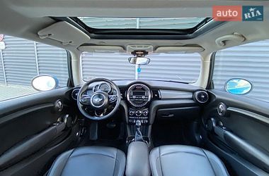 Хэтчбек MINI Cooper 2015 в Киеве фото 24 Хэтчбек MINI Cooper 2015 в Киеве