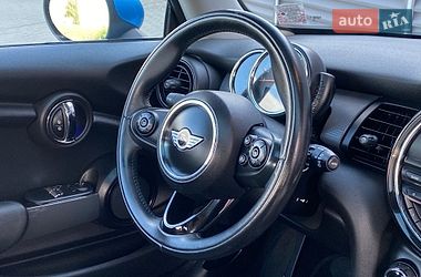 Хэтчбек MINI Cooper 2015 в Киеве фото 26 Хэтчбек MINI Cooper 2015 в Киеве