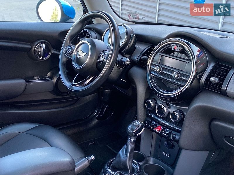 Хэтчбек MINI Cooper 2015 в Киеве фото 27 Хэтчбек MINI Cooper 2015 в Киеве