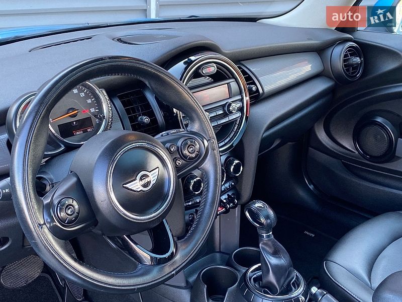 Хэтчбек MINI Cooper 2015 в Киеве фото 28 Хэтчбек MINI Cooper 2015 в Киеве