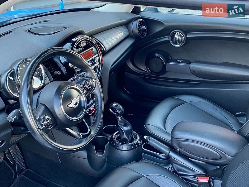 Хэтчбек MINI Cooper 2015 в Киеве фото 29 Хэтчбек MINI Cooper 2015 в Киеве