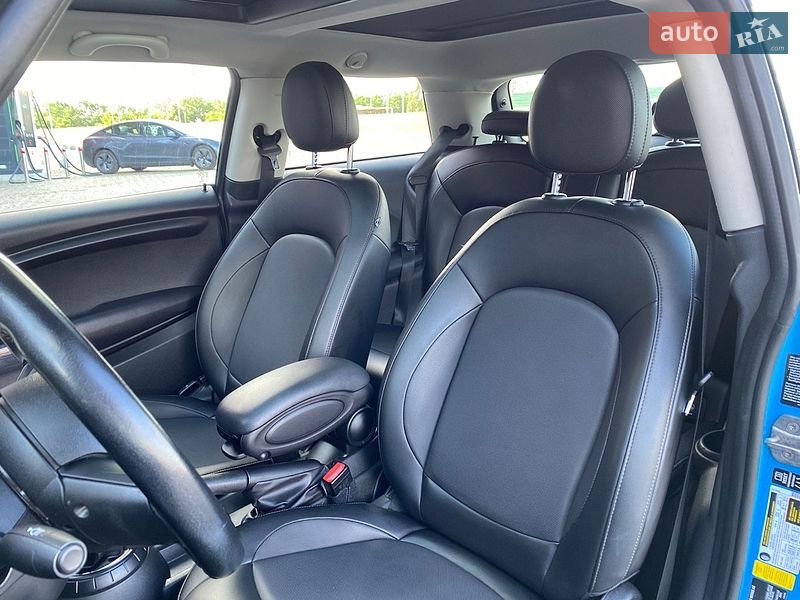 Хэтчбек MINI Cooper 2015 в Киеве фото 30 Хэтчбек MINI Cooper 2015 в Киеве