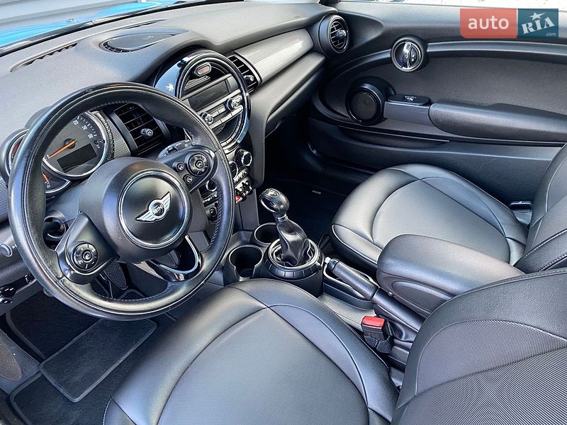 Хэтчбек MINI Cooper 2015 в Киеве фото 33 Хэтчбек MINI Cooper 2015 в Киеве