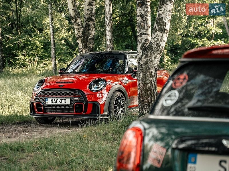 Хэтчбек MINI Cooper 2015 в Виннице