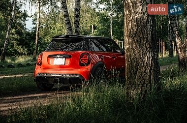Хэтчбек MINI Cooper 2015 в Виннице