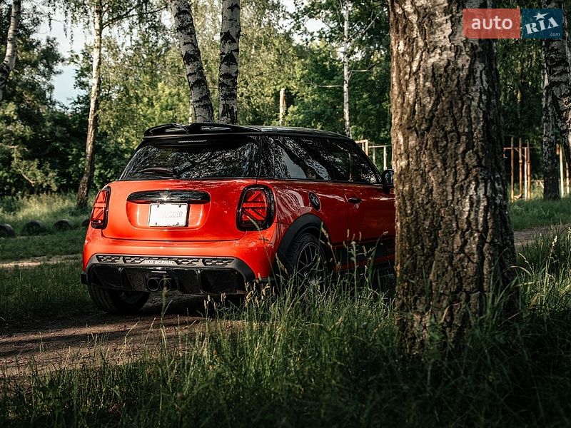 Хэтчбек MINI Cooper 2015 в Виннице