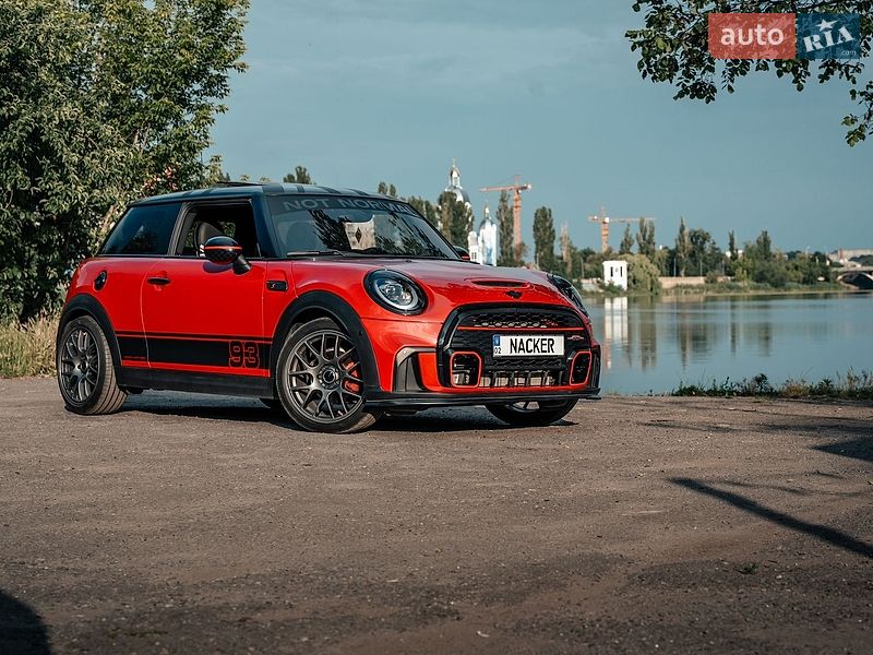 Хэтчбек MINI Cooper 2015 в Виннице