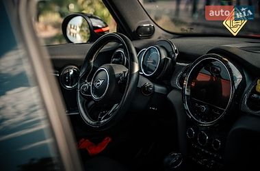 Хэтчбек MINI Cooper 2015 в Виннице
