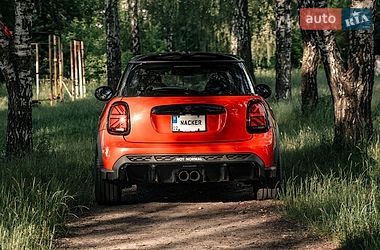 Хэтчбек MINI Cooper 2015 в Виннице