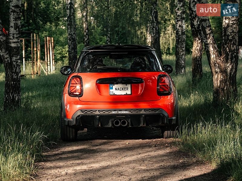 Хэтчбек MINI Cooper 2015 в Виннице