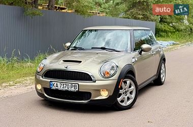 MINI Cooper  2010