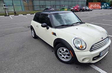Хэтчбек MINI Cooper 2013 в Харькове