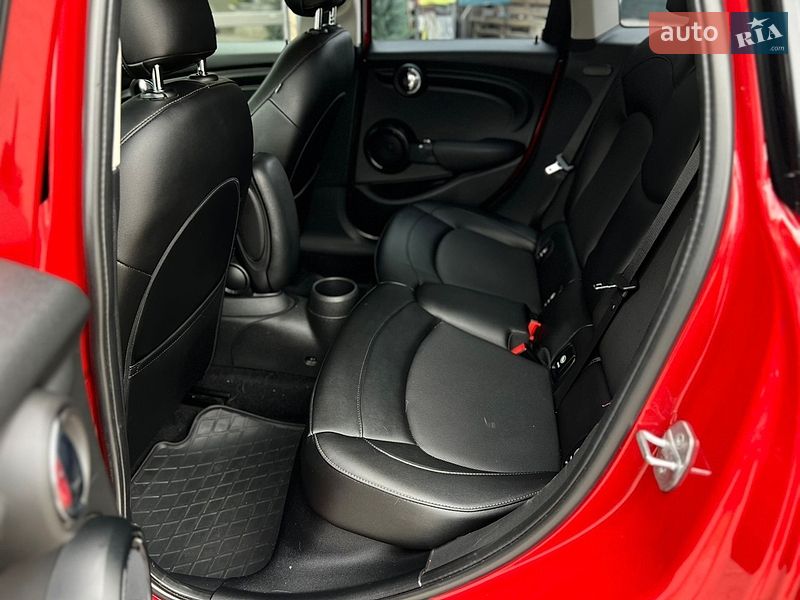 Хэтчбек MINI Cooper 2015 в Одессе