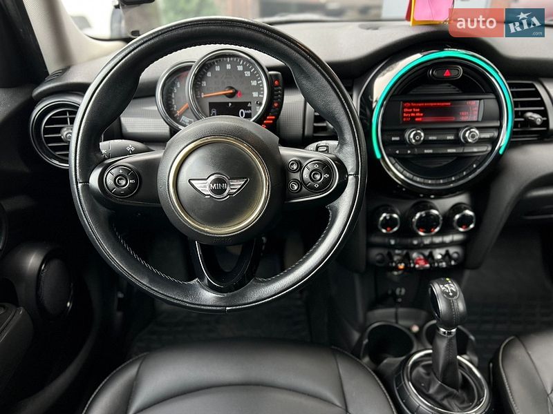 Хэтчбек MINI Cooper 2015 в Одессе