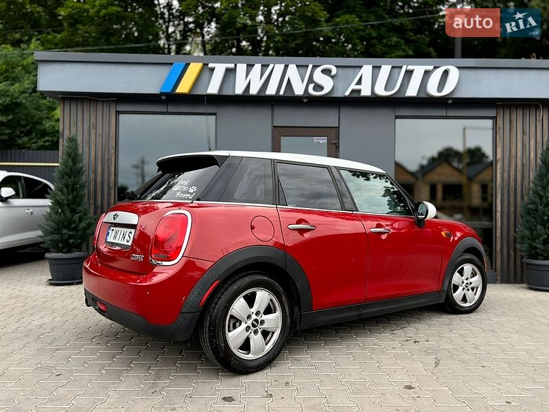 Хэтчбек MINI Cooper 2015 в Одессе