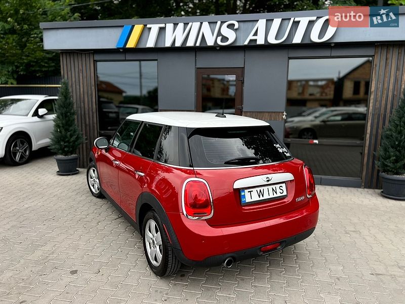 Хэтчбек MINI Cooper 2015 в Одессе