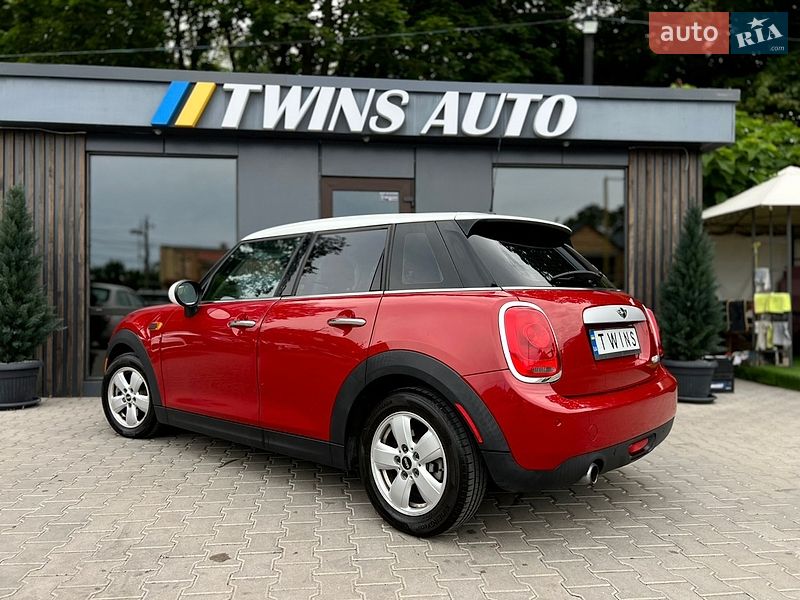 Хэтчбек MINI Cooper 2015 в Одессе
