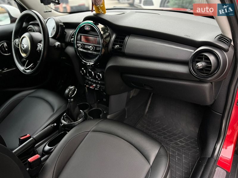 Хэтчбек MINI Cooper 2015 в Одессе