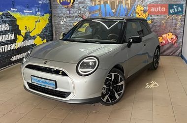 MINI Cooper 2024
