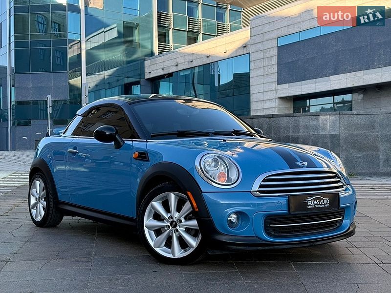 MINI Cooper 2012