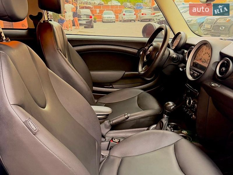 Хэтчбек MINI Cooper 2013 в Хмельницком