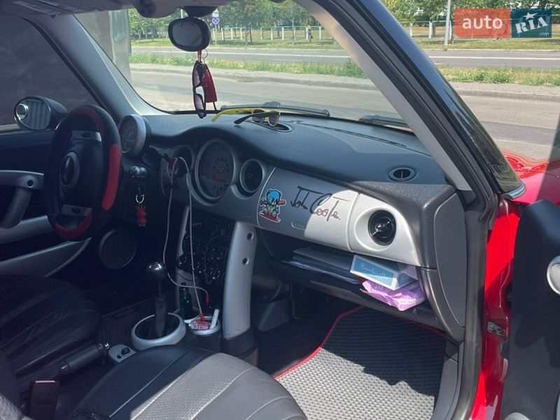 Хэтчбек MINI Cooper 2001 в Киеве фото 12 Хэтчбек MINI Cooper 2001 в Киеве