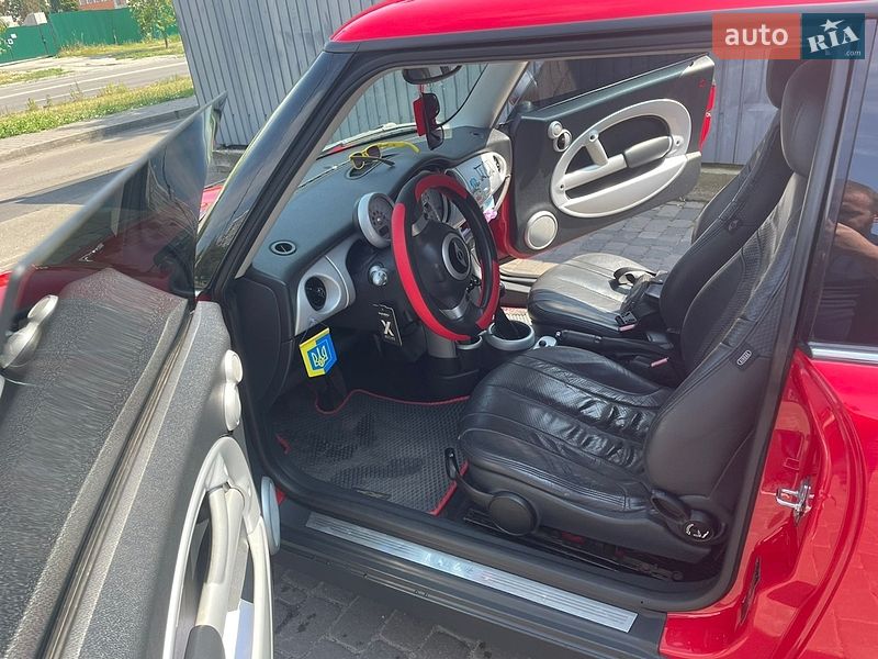 Хэтчбек MINI Cooper 2001 в Киеве фото 14 Хэтчбек MINI Cooper 2001 в Киеве