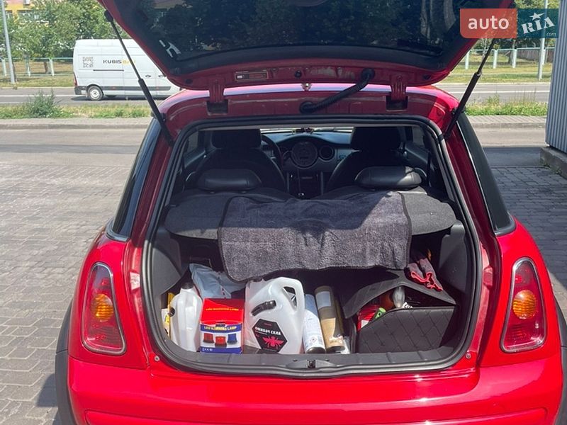 Хэтчбек MINI Cooper 2001 в Киеве фото 16 Хэтчбек MINI Cooper 2001 в Киеве