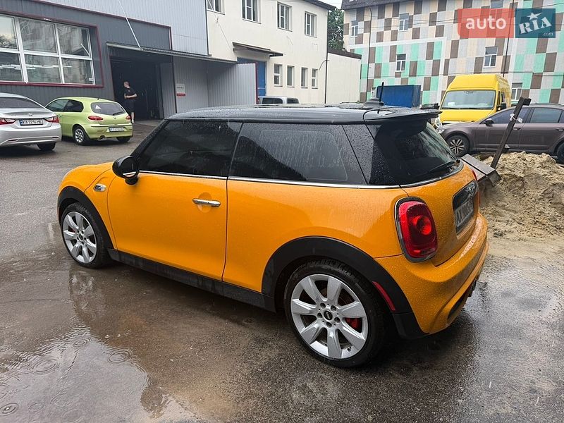 Хэтчбек MINI Cooper 2016 в Харькове