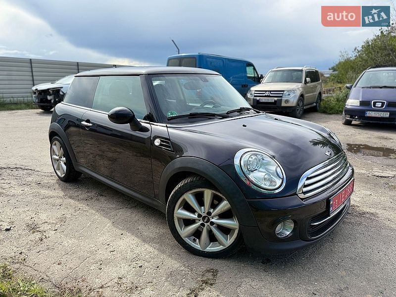 Хэтчбек MINI Cooper 2012 в Ковеле