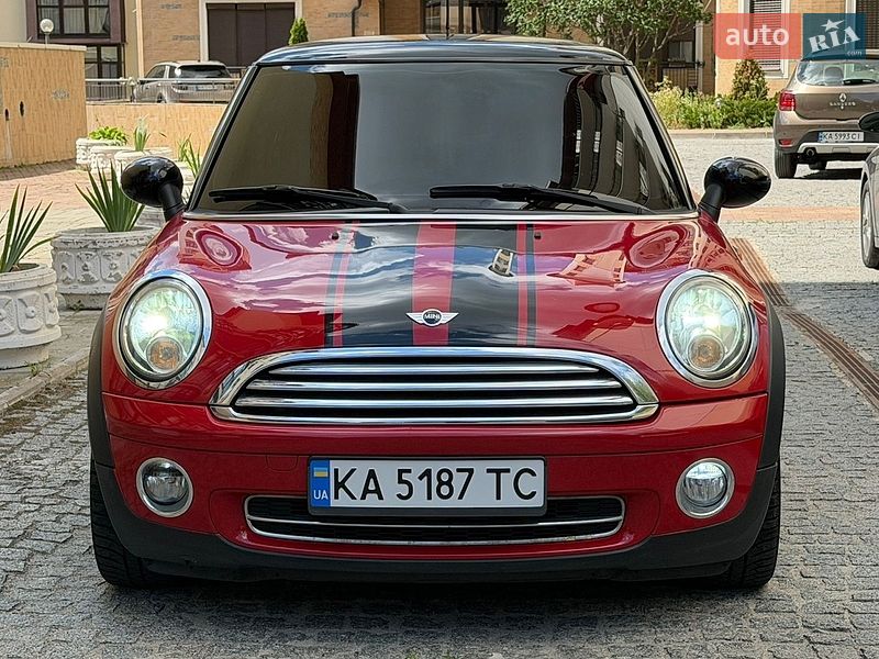 Хэтчбек MINI Cooper 2007 в Киеве
