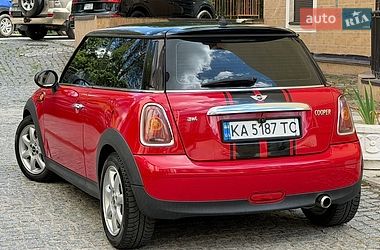 Хэтчбек MINI Cooper 2007 в Киеве
