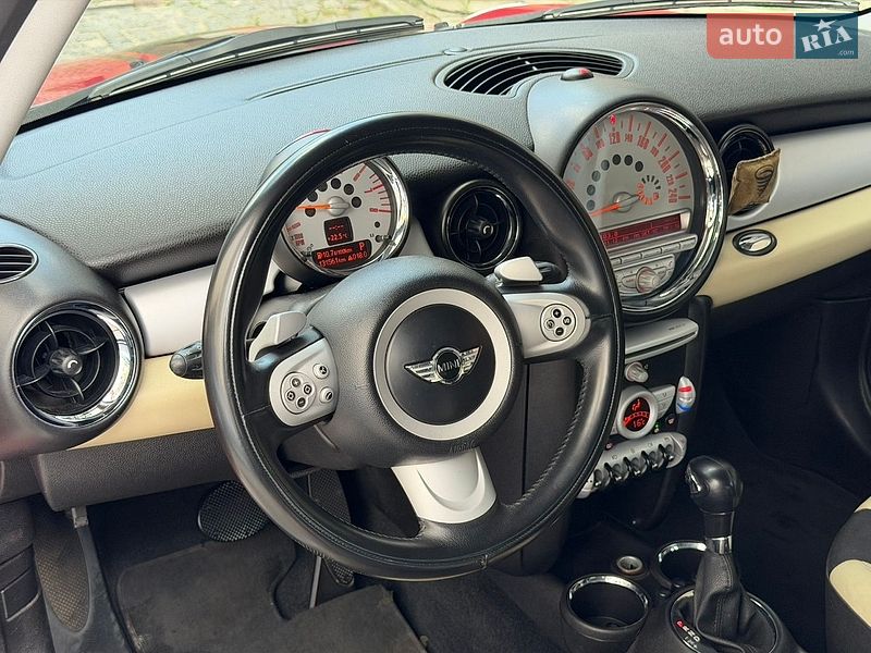 Хэтчбек MINI Cooper 2007 в Киеве