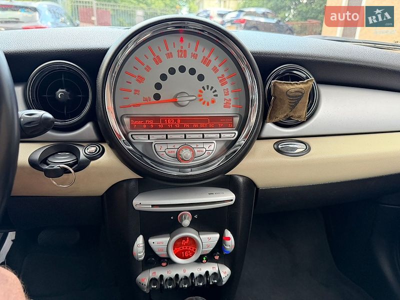 Хэтчбек MINI Cooper 2007 в Киеве