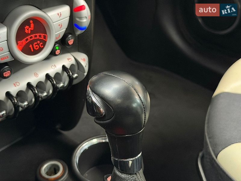 Хэтчбек MINI Cooper 2007 в Киеве