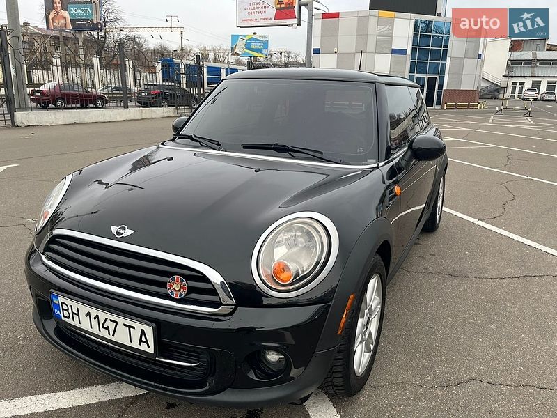 Хетчбек MINI Cooper 2011 в Києві фото 3 Хетчбек MINI Cooper 2011 в Києві