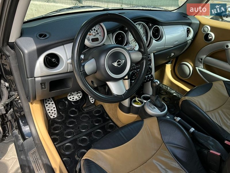 Хэтчбек MINI Cooper 2004 в Одессе