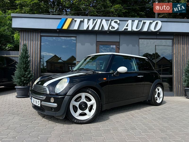 Хэтчбек MINI Cooper 2004 в Одессе