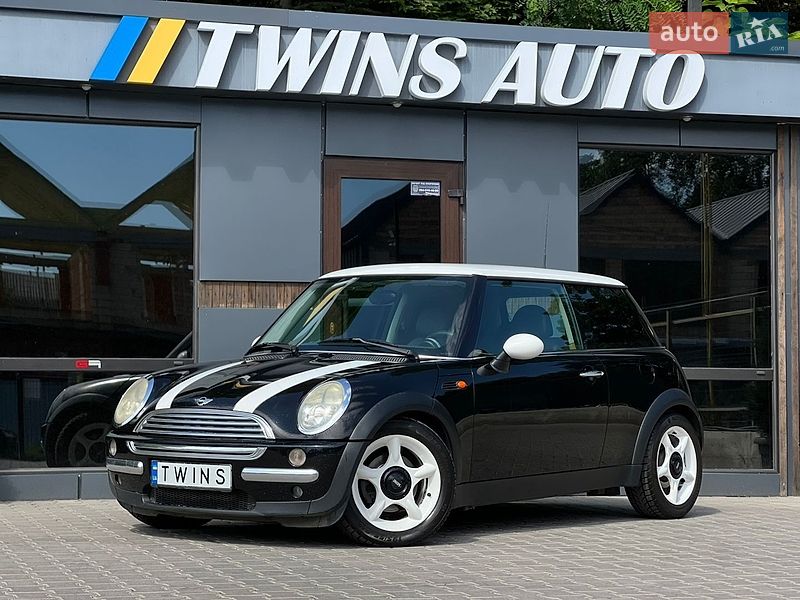 Хэтчбек MINI Cooper 2004 в Одессе