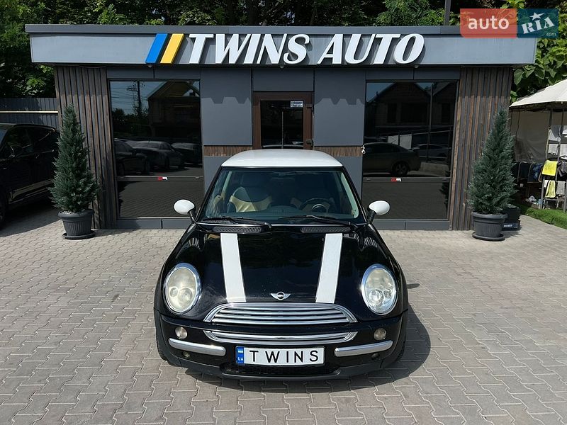 Хэтчбек MINI Cooper 2004 в Одессе