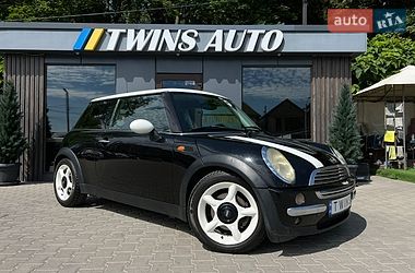 Хэтчбек MINI Cooper 2004 в Одессе