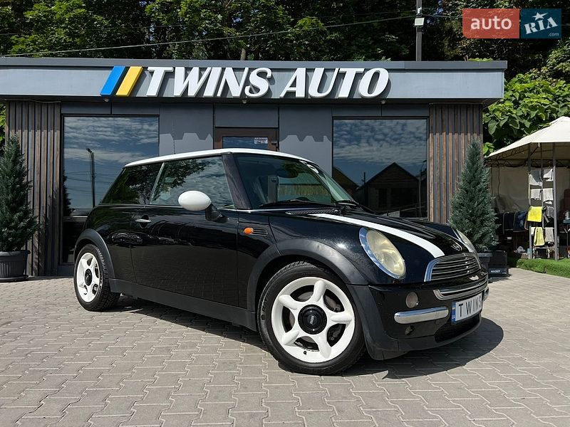 Хэтчбек MINI Cooper 2004 в Одессе
