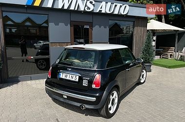 Хэтчбек MINI Cooper 2004 в Одессе