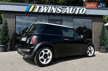 Хэтчбек MINI Cooper 2004 в Одессе