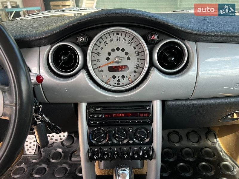 Хэтчбек MINI Cooper 2004 в Одессе