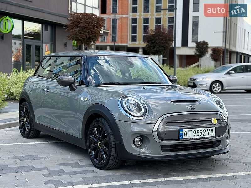 Хетчбек MINI Cooper 2021 в Городку