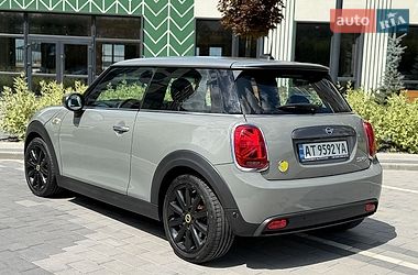 Хетчбек MINI Cooper 2021 в Городку