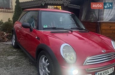 MINI Cooper 2003