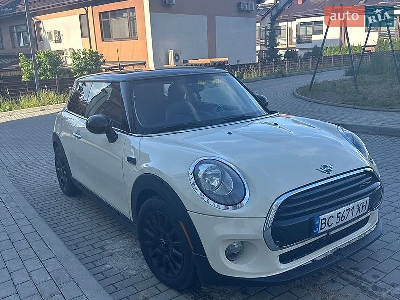 MINI Cooper 2016